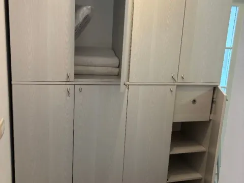 Izdavanje, jednosoban stan, 39m², Centar, Podgorica - image 13