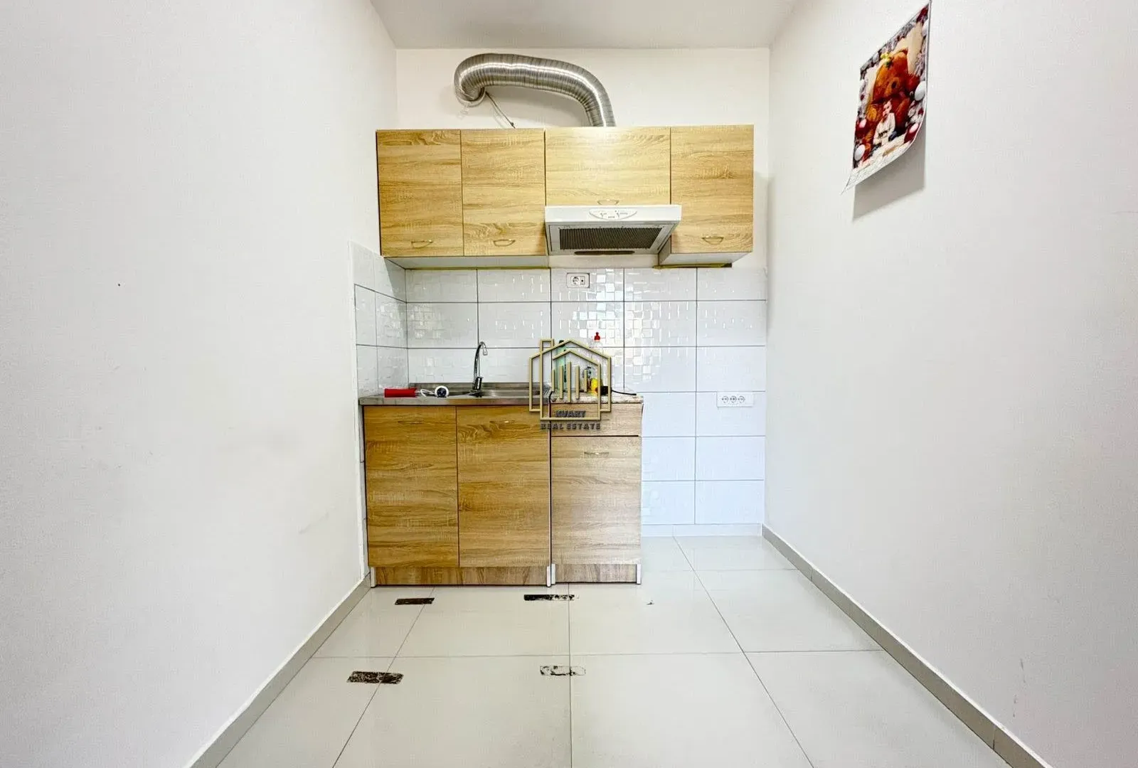 Rent, office space, 42m², Ljubović, Podgorica