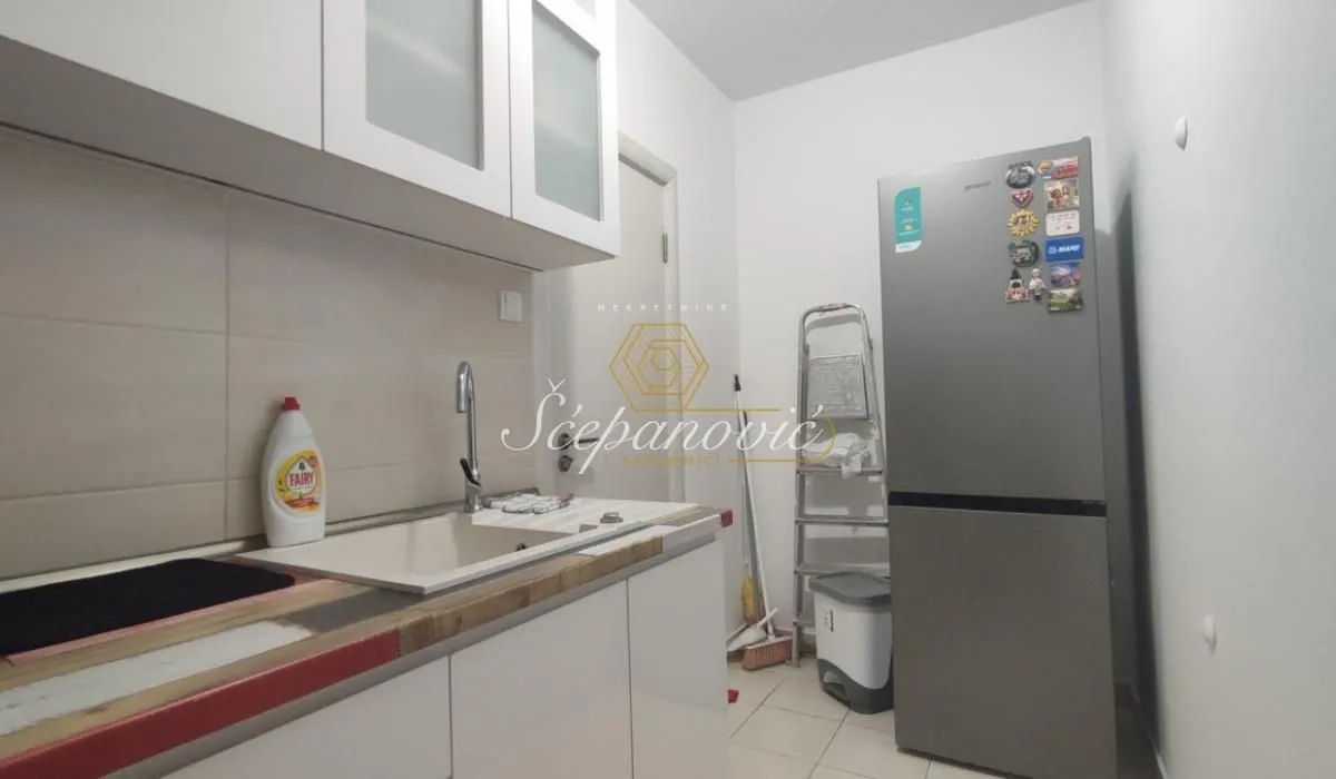 Prodaja, stan, 44m², Detelinara, Novi Sad Sve Podlokacije