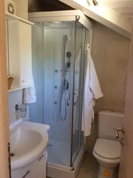 Rent, one bedroom apartment, 50m², Bigova, Kotor - image 9