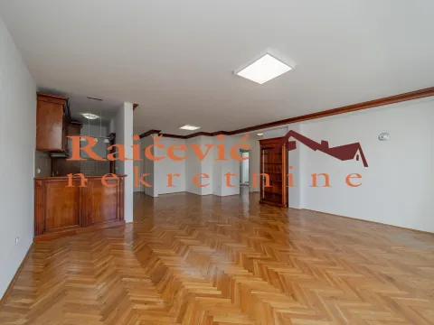 Prodaja, četvorosoban stan, 117m², Savski Venac, Beograd - image 8