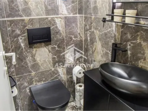 Izdavanje, trosoban stan, 84m², Voždovac Sve Podlokacije, Beograd - image 17