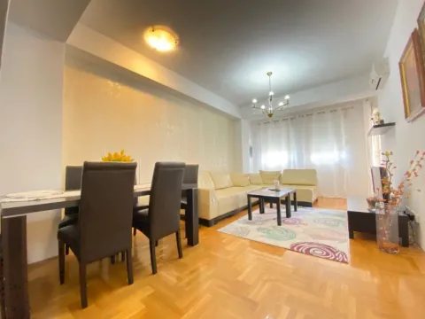 Izdavanje, jednosoban stan, 53m², City Kvart, Podgorica - image 3