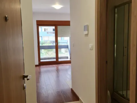 Izdavanje, stan, 25m², City Kvart, Podgorica - image 6