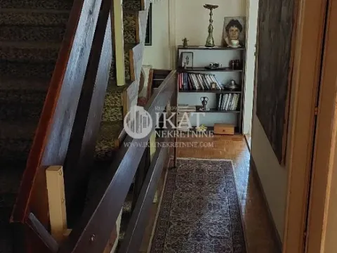 Prodaja, kuća, 230m², Voždovac Sve Podlokacije, Beograd - image 18