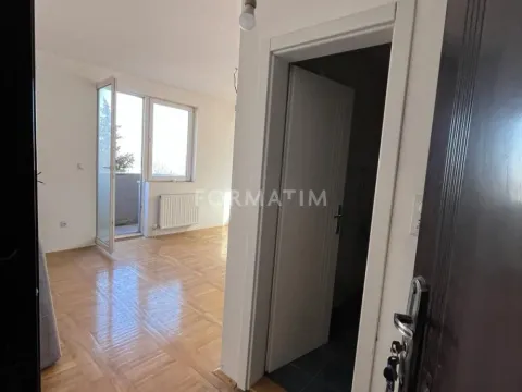 Sale, apartment, 26m², Petlovo Brdo, Beograd - image 8