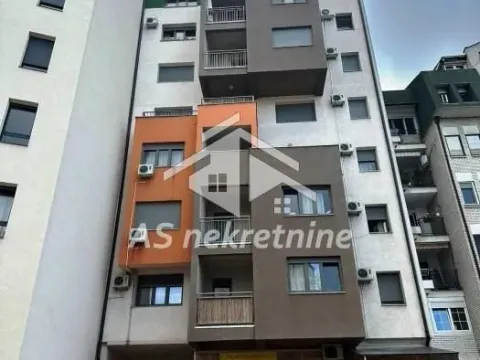 Izdavanje, dvosoban stan, 50m², Južni Bulevar, Vračar Sve Podlokacije - image 12