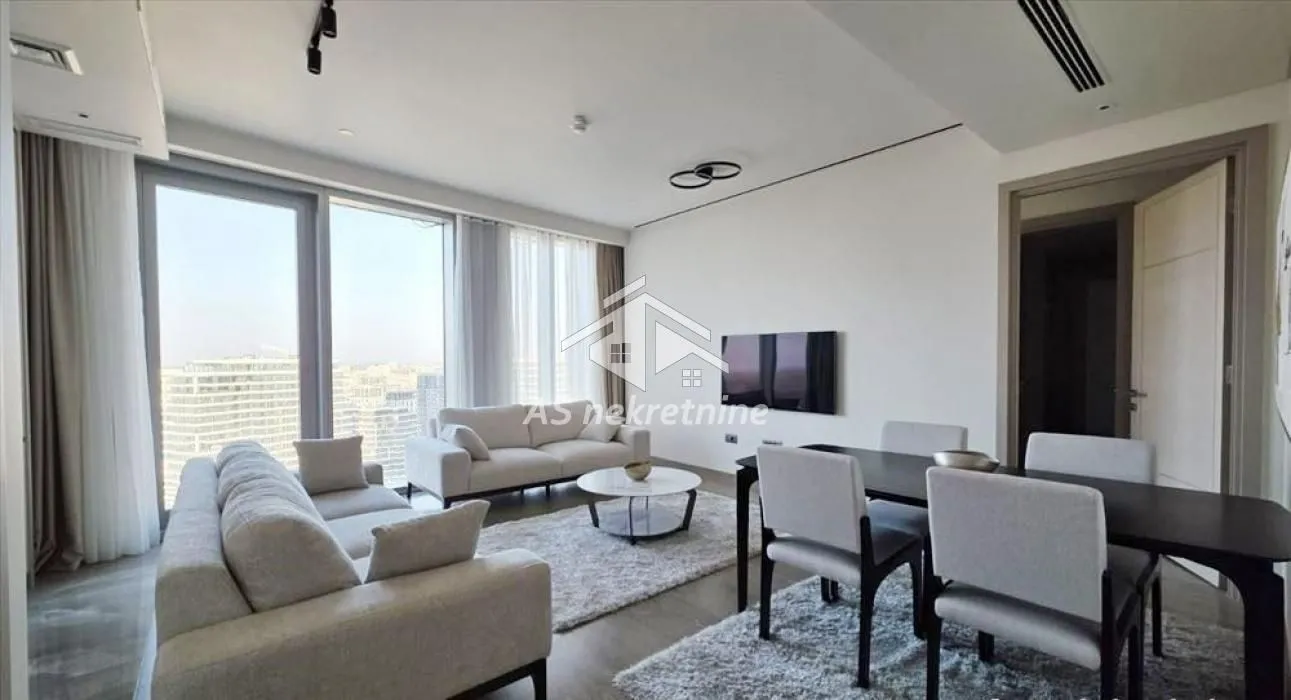 Izdavanje, trosoban stan, 90m², Savski Venac, Beograd