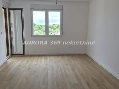 Prodaja, dvosoban stan, 62m², Irig, Srbija - image 1