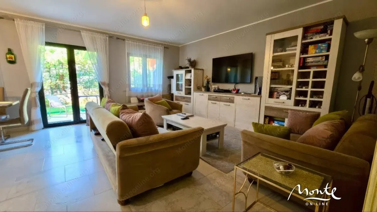 Prodaja, kuća, 160m², Lastva Grbaljska, Kotor