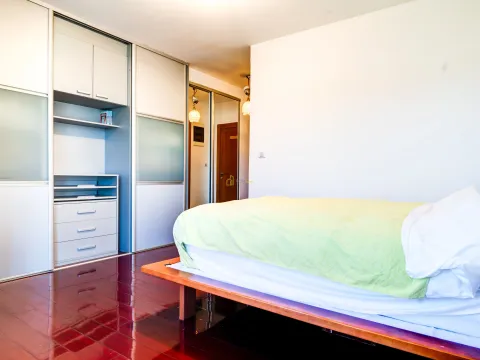 Izdavanje, trosoban stan, 120m², Momišići, Podgorica - image 10