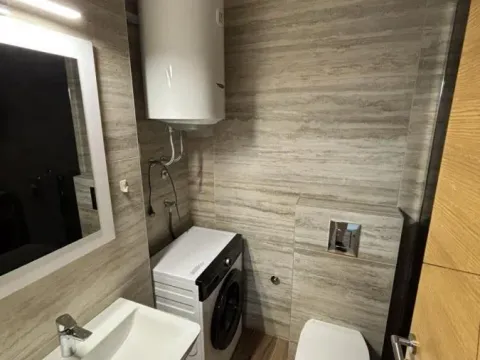 Izdavanje, garsonjera, 28m², Sajmište, Novi Sad - image 10