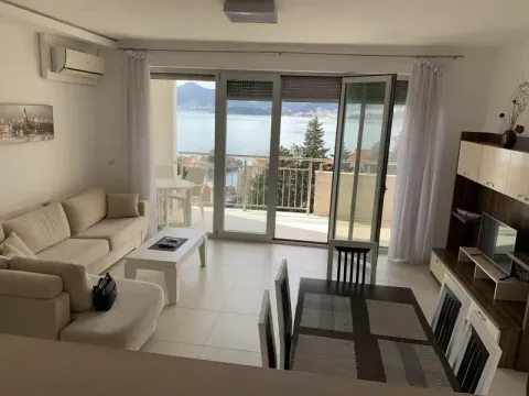Prodaja, jednosoban stan, 64m², Budva, Crna Gora