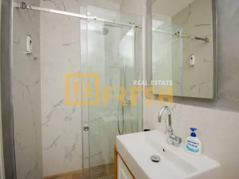 Izdavanje, trosoban stan, 95m², City Kvart, Podgorica - image 6