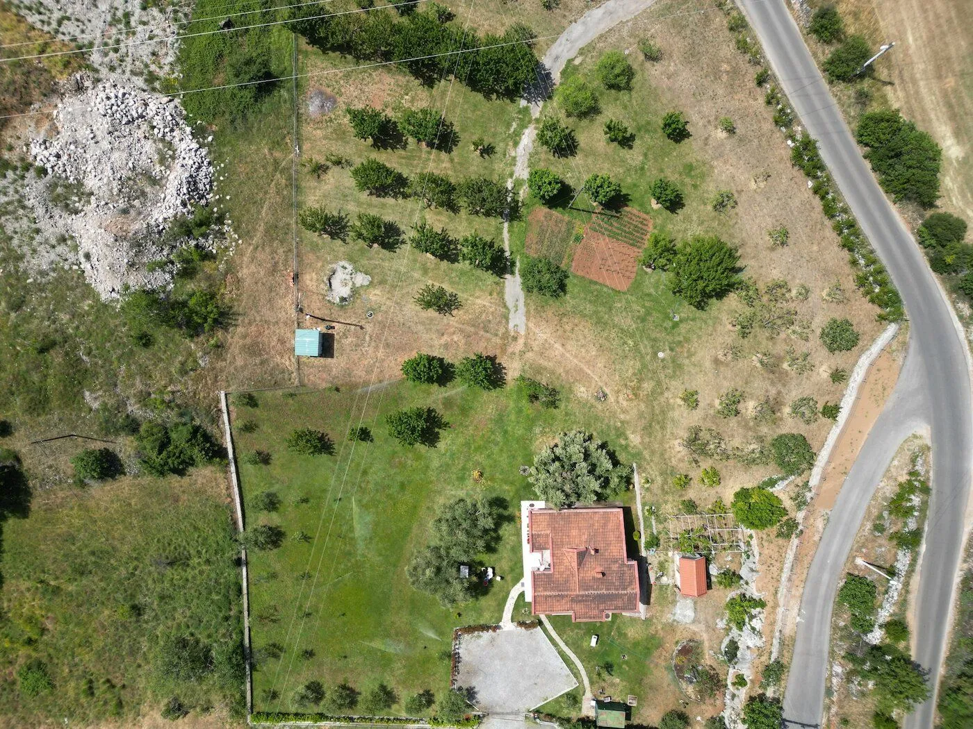 Prodaja, kuća, 180m², Zlatica, Podgorica