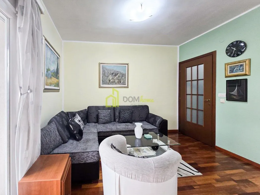 Izdavanje, dvosoban stan, 75m², City Kvart, Podgorica