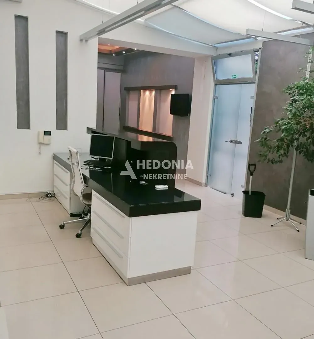 Rent, office space, 600m², Zemun Centar, Zemun Sve Podlokacije