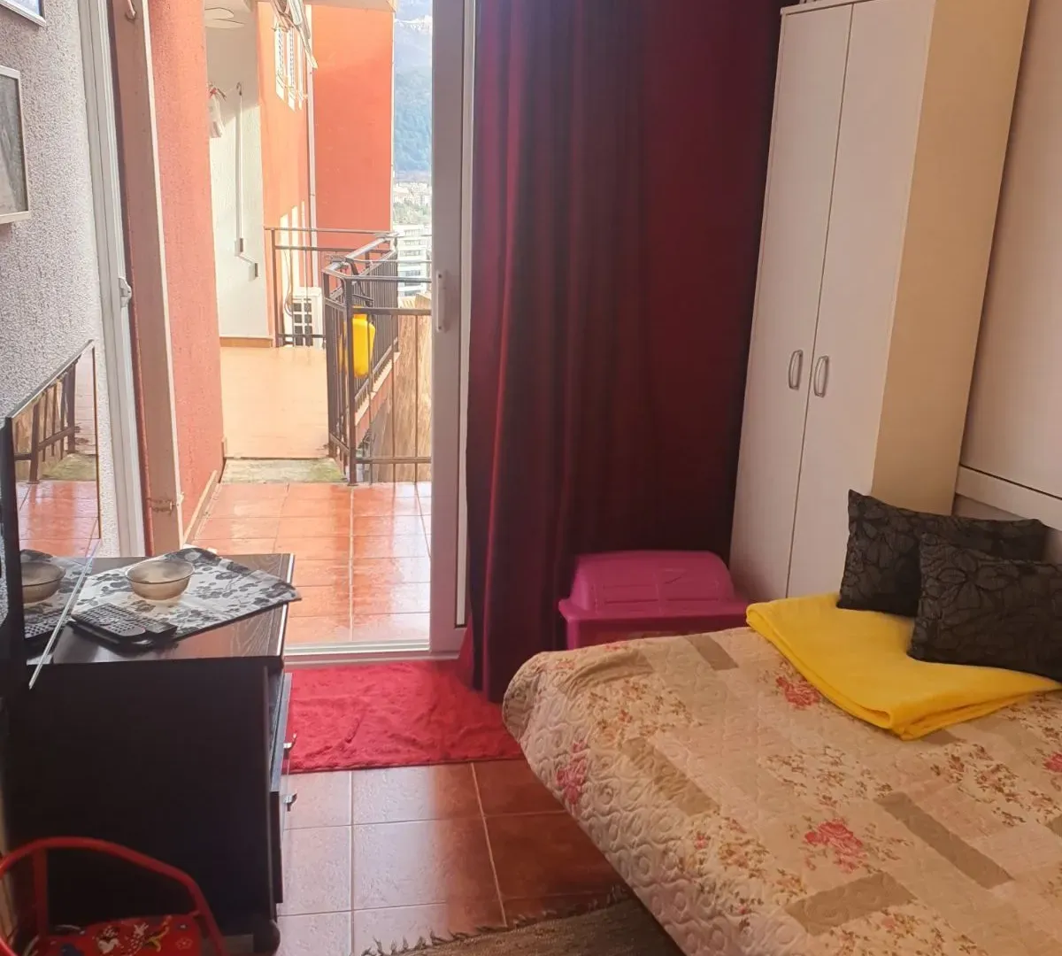 Sale, two bedroom apartment, 60m², Gospoština, Budva