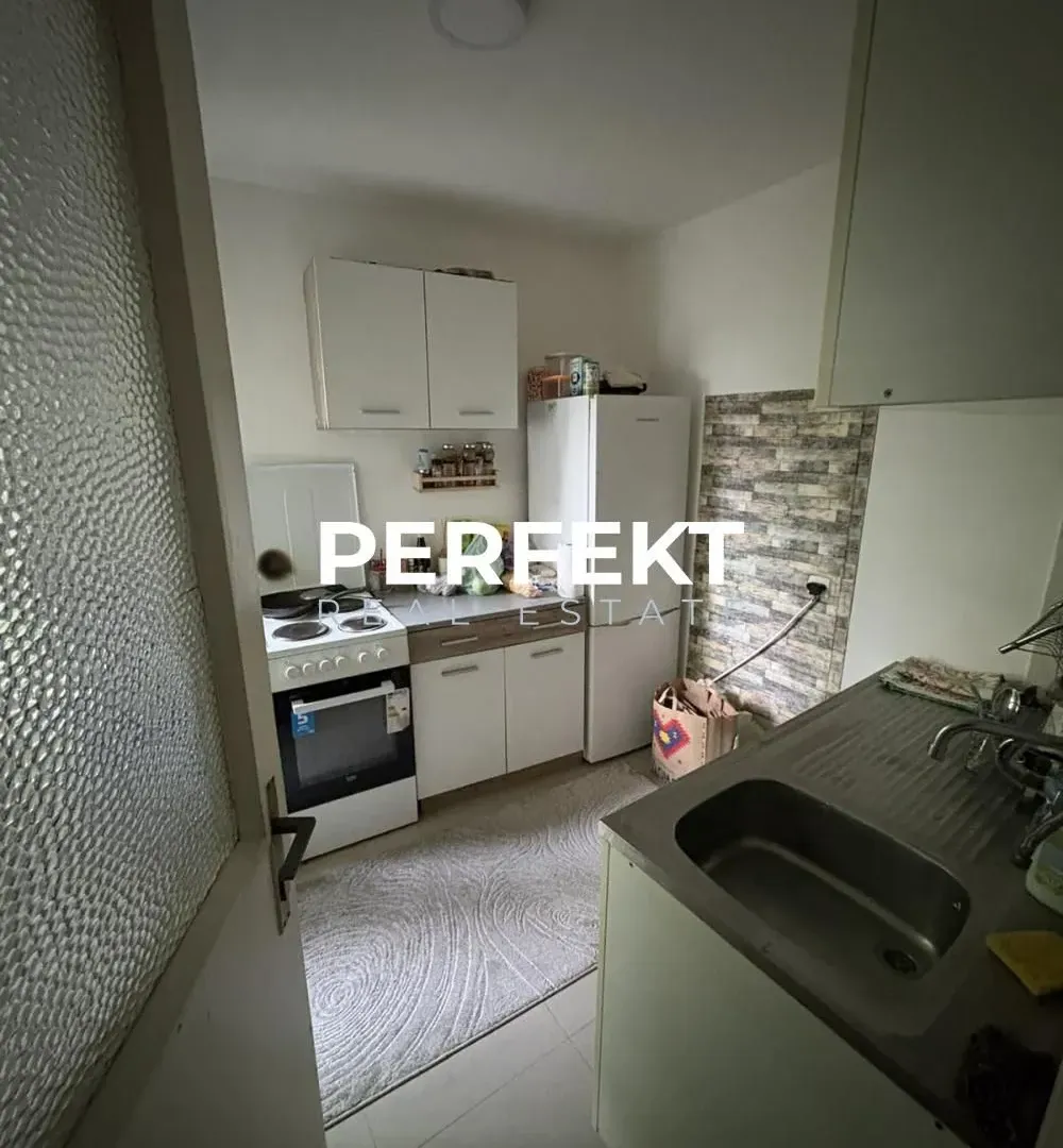 Prodaja, dvosoban stan, 40m², Pančevo, Srbija