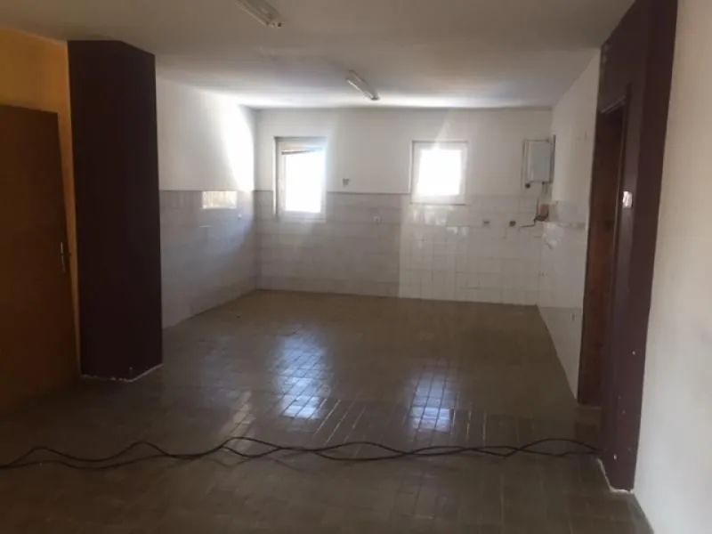 Rent, office space, 480m², Železnik, Beograd