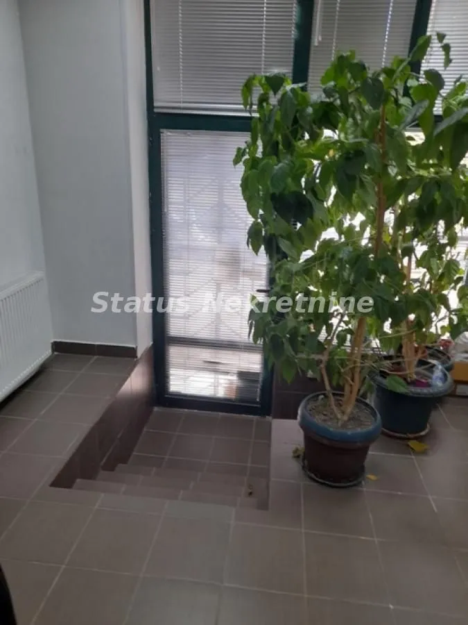 Sale, office space, 133m², Bulevar Evrope, Novi Sad Sve Podlokacije