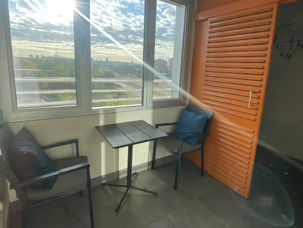 Prodaja, trosoban stan, 86m², Novi Beograd Blok 64, Novi Beograd Sve Podlokacije