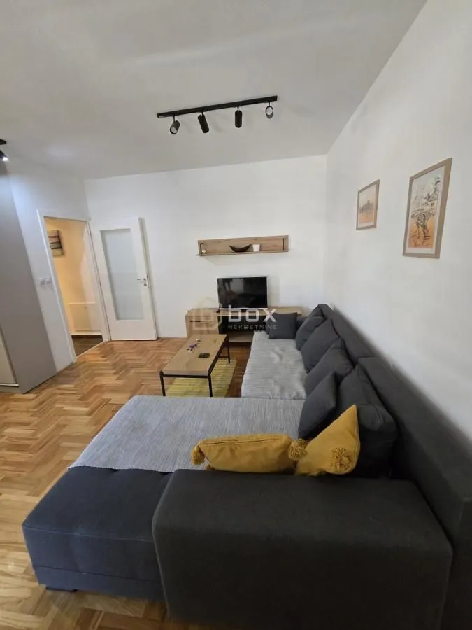 Rent, one bedroom apartment, 422m², Crveni Pevac, Niš