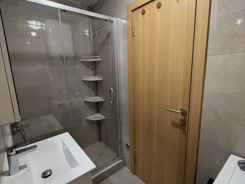 Izdavanje, dvosoban stan, 60m², Zabjelo, Podgorica - image 16