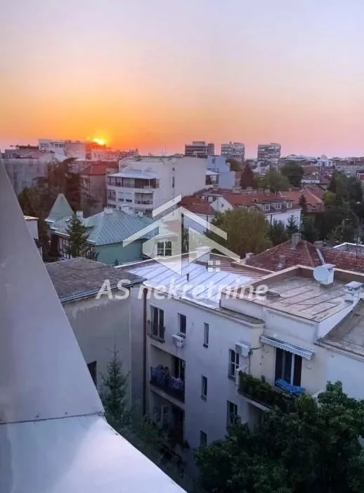 Izdavanje, trosoban stan, 87m², Čubura, Beograd