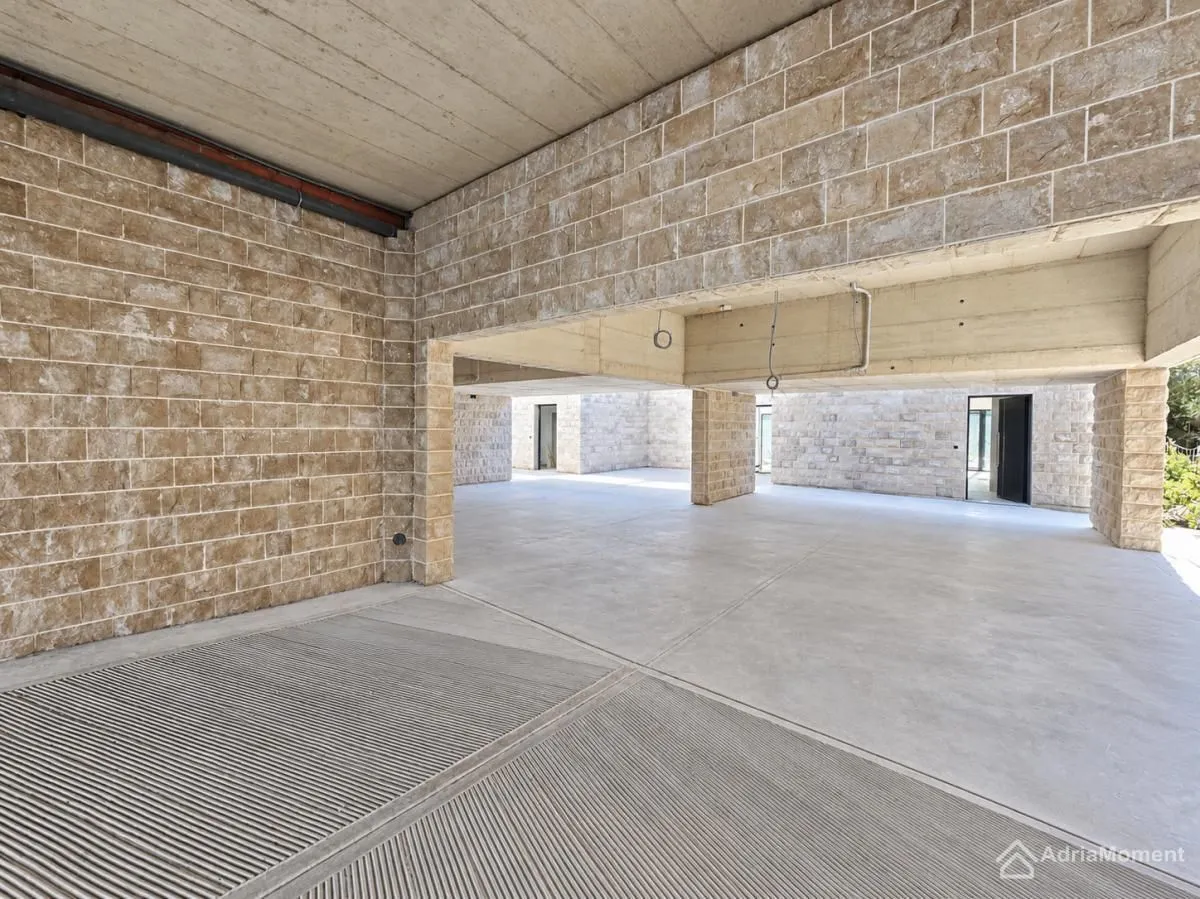 Prodaja, kuća, 129m², Donja Lastva, Tivat