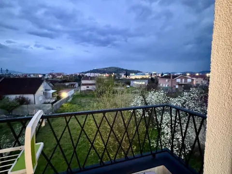 Rent, one bedroom apartment, 35m², City Kvart, Podgorica - image 1