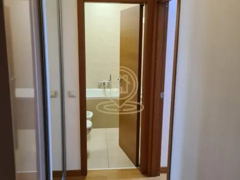 Izdavanje, trosoban stan, 83m², Vračar Hram, Vračar Sve Podlokacije - image 16