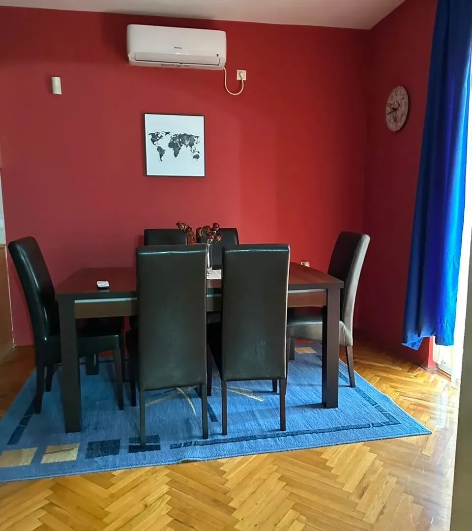 Rent, house, 200m², Donja Gorica, Podgorica