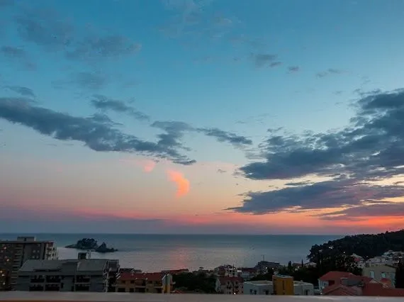 Sale, three bedroom apartment, 90m², Petrovac, Budva