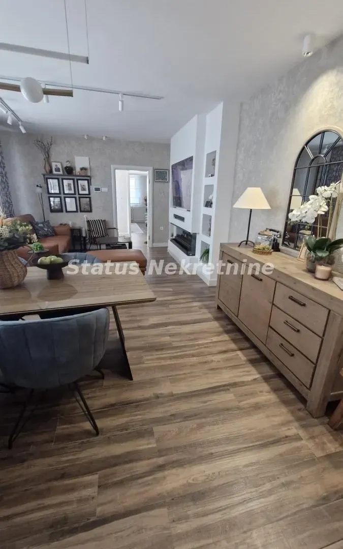 Prodaja, kuća, 285m², Sremski Karlovci, Novi Sad