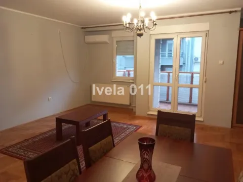 Prodaja, trosoban stan, 85m², Đeram Pijaca, Beograd - image 3