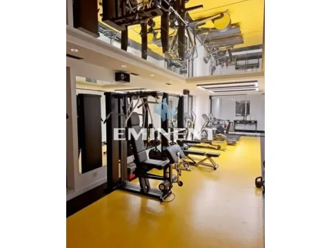 Izdavanje, četvorosoban stan, 178m², Kalenić Pijaca, Vračar Sve Podlokacije - image 22