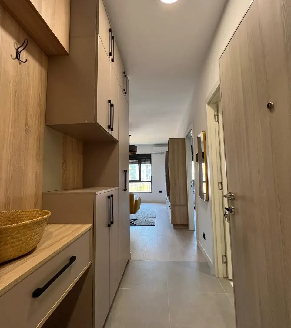 Prodaja, jednosoban stan, 44m², Krivi Most, Podgorica