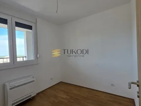Prodaja, trosoban stan, 80m², Mišeluk, Petrovaradin - image 12