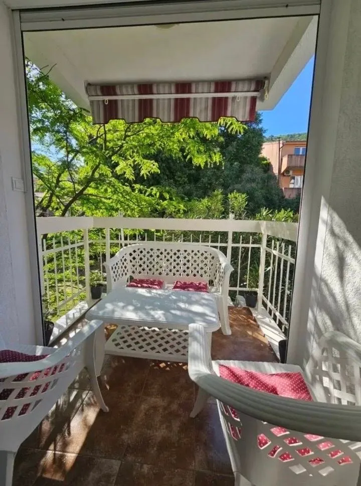 Sale, two bedroom apartment, 52m², Dubovica, Budva