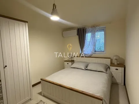 Izdavanje, trosoban stan, 114m², Momišići, Podgorica - image 9