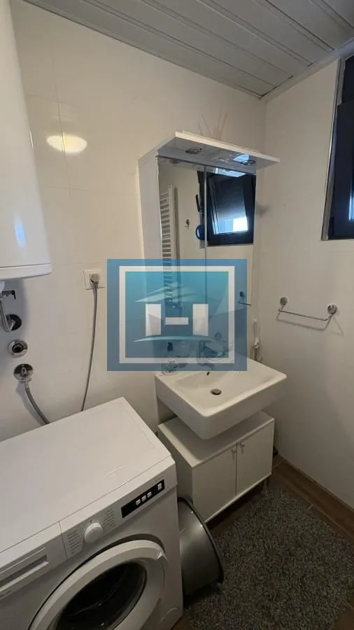 Izdavanje, garsonjera, 28m², Aqua park, Jagodina