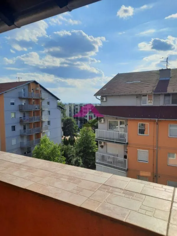 Sale, four bedroom apartment, 120m², Mladenovac, Beograd