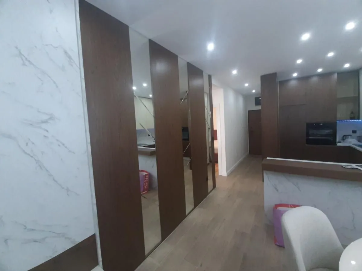 Rent, two bedroom apartment, 65m², Dobrota, Kotor