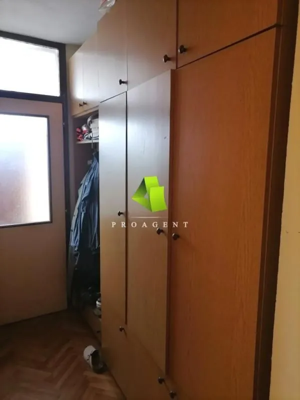 Prodaja, kuća, 273m², Palilula, Niš