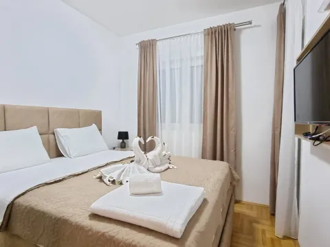 Izdavanje, jednosoban stan, 45m², Budva, Crna Gora - image 2