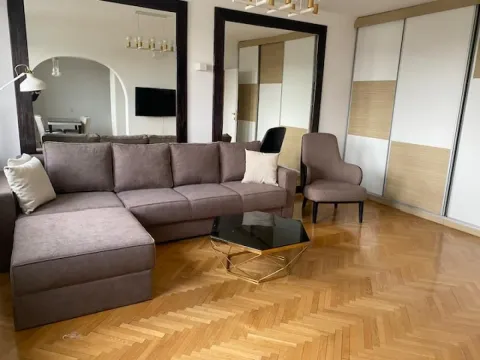 Rent, one bedroom apartment, 40m², Novi Beograd Blok 10, Novi Beograd Sve Podlokacije