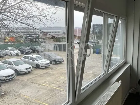 Izdavanje, poslovni prostor, 20m², Leštane, Grocka - image 10