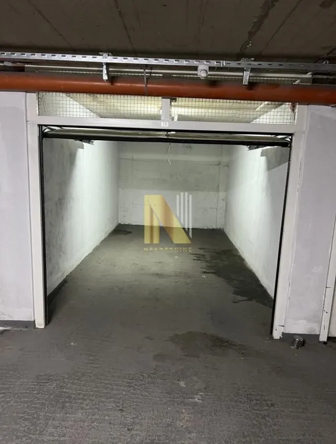 Sale, parking/garage, 20m², Centar, Novi Sad