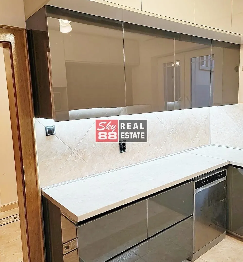 Rent, house, 565m², Savski Venac, Beograd